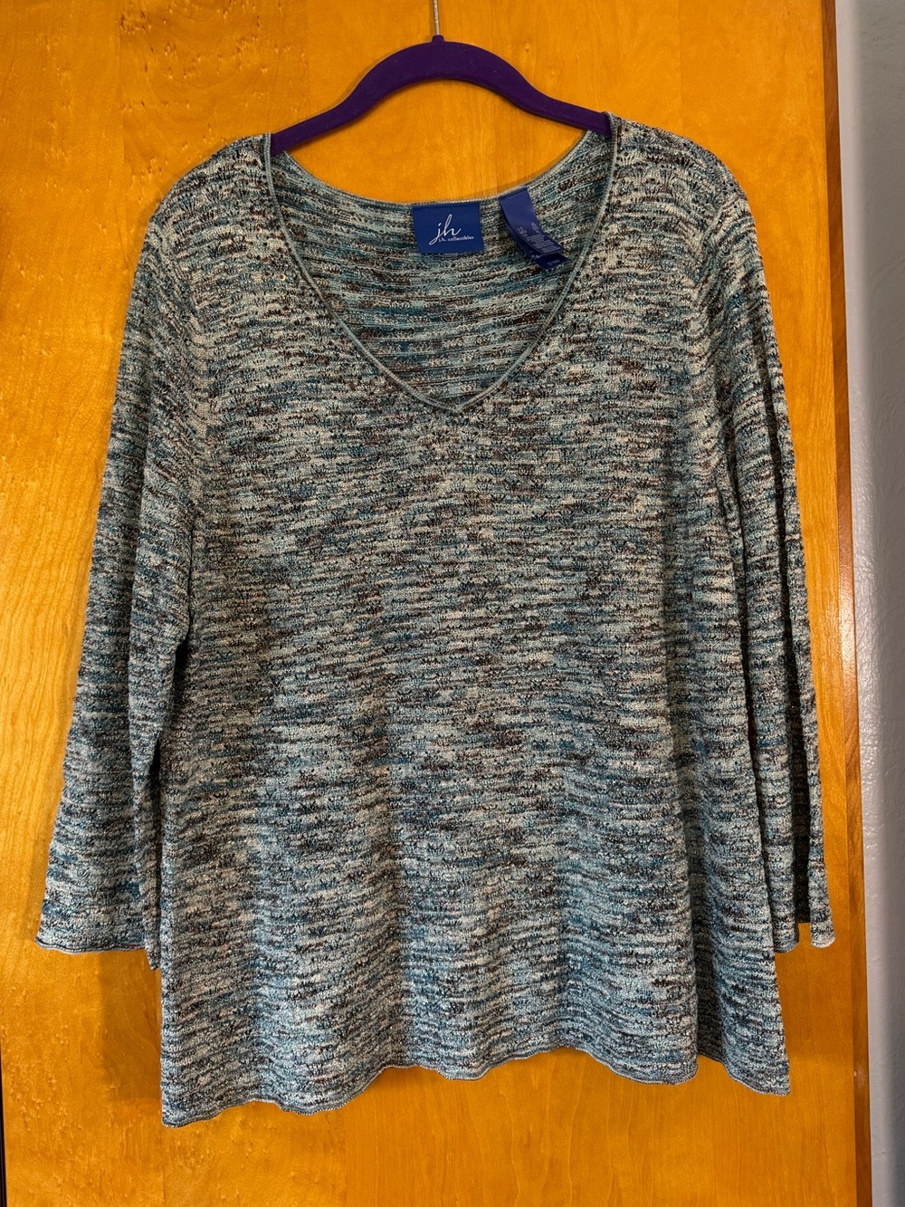 JH Collectibles Teal Marled V-Neck Sweater